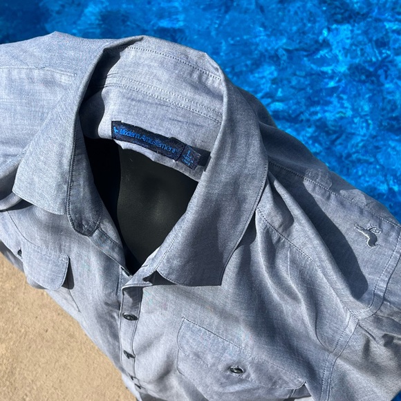 Modern Amusement Lightweight Casual Dress Shirt - Picture 7 of 12